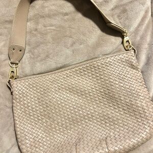 Quince Large Shoulder bag in Taupe